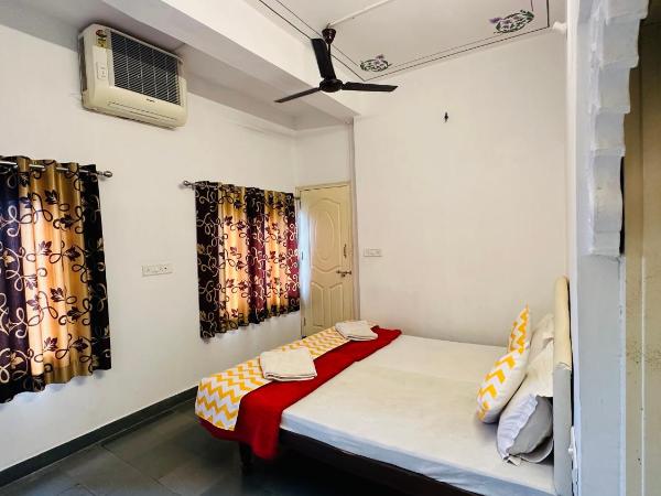 Maa Ji House on Lake Pichola : photo 10 de la chambre chambre double standard