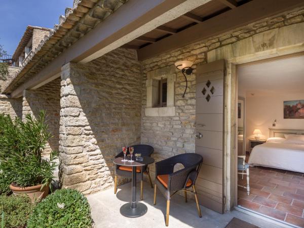 Le Jas de Gordes : photo 5 de la chambre chambre double - vue sur jardin