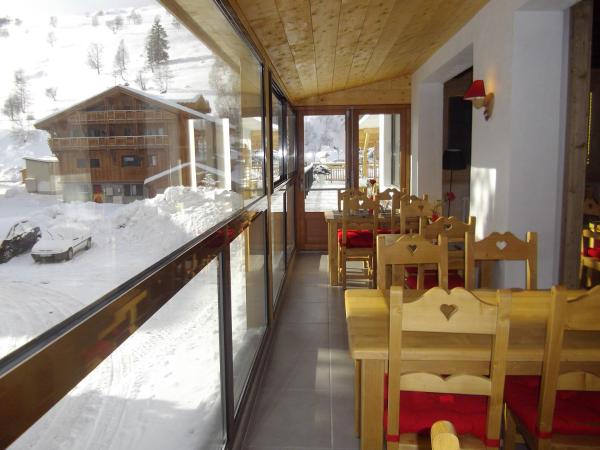 Hôtel Valentin : photo 5 de la chambre chambre double avec balcon