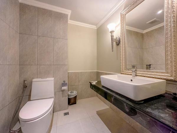 At Pingnakorn Riverside : photo 9 de la chambre chambre lits jumeaux deluxe