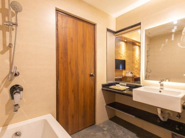 Bar Peepal Resort : photo 10 de la chambre superior family room with free airport transfers