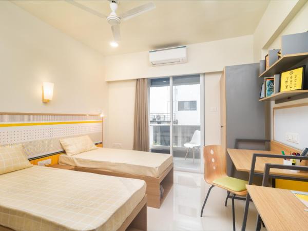 Covie Viman Nagar 102 : photo 10 de la chambre dortoir pour hommes