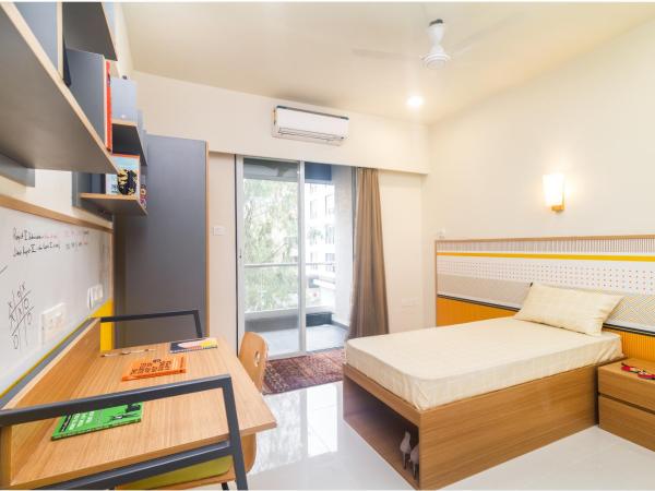 Covie Viman Nagar 102 : photo 6 de la chambre dortoir pour femmes