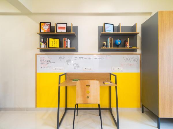 Covie Viman Nagar 102 : photo 9 de la chambre dortoir pour femmes