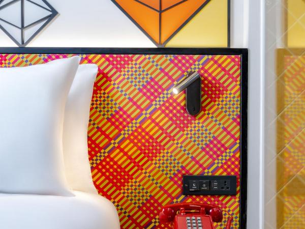 ibis Styles Bangkok Silom : photo 4 de la chambre chambre lit king-size premium - vue sur atrium