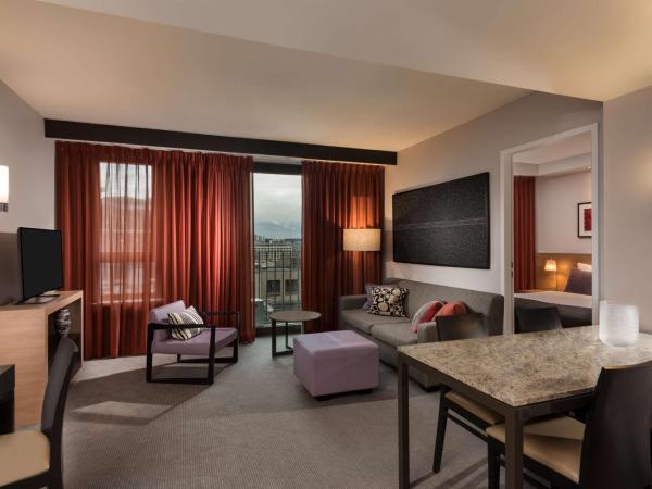 Adina Apartment Hotel Frankfurt Neue Oper : photo 2 de la chambre appartement 2 chambres