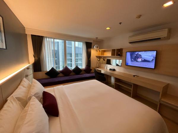 Arize Hotel Sukhumvit : photo 3 de la chambre chambre de luxe premier