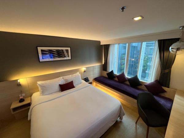 Arize Hotel Sukhumvit : photo 1 de la chambre chambre de luxe premier