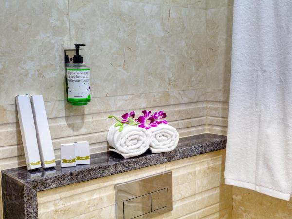 SM Royal Stay Hotel - Near Bangalore international Airport : photo 7 de la chambre chambre double standard