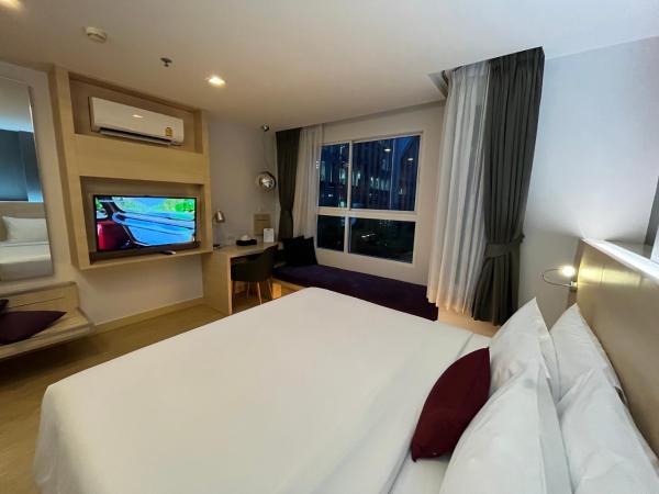 Arize Hotel Sukhumvit : photo 1 de la chambre chambre supérieure