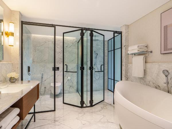 Kempinski The Boulevard Dubai : photo 8 de la chambre grande suite - vue sur burj