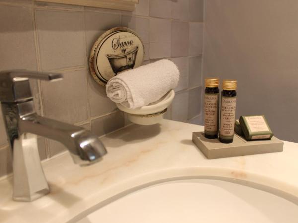 Château le Bouïs : photo 4 de la chambre chambre double