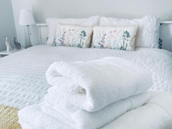 Small Doble, Shared House : photo 5 de la chambre chambre double