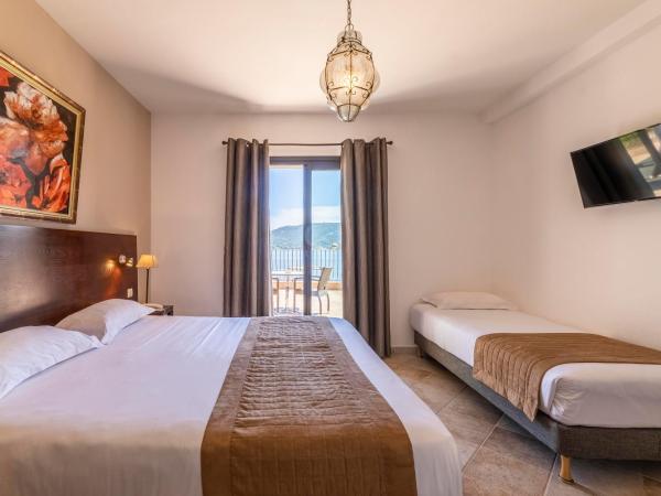Hotel Shegara : photo 2 de la chambre chambre triple supérieure - vue sur mer