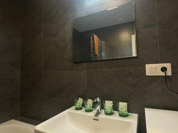 Sun-House Pension&Restaurant -ParkingFree- : photo 6 de la chambre chambre familiale deluxe