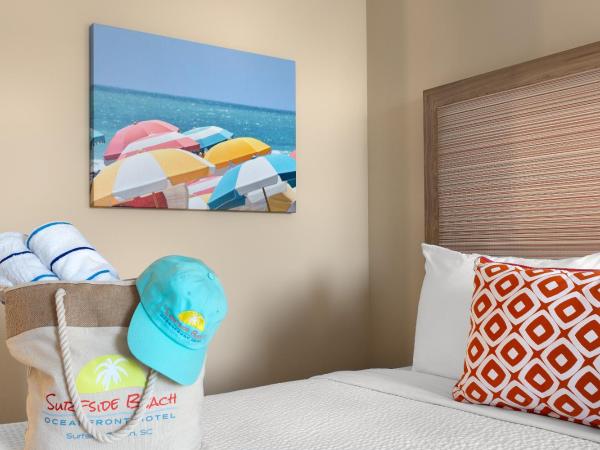 Surfside Beach Oceanfront Hotel : photo 8 de la chambre chambre lit queen-size standard - vue partielle sur océan