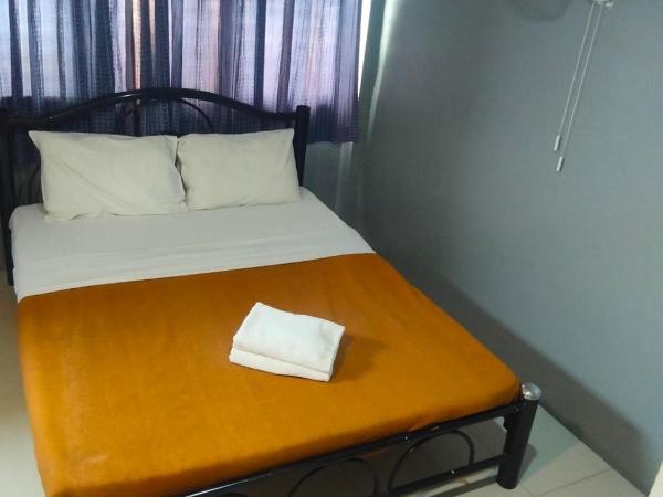 Traveller Inn Hotel : photo 1 de la chambre chambre double standard avec ventilateur
