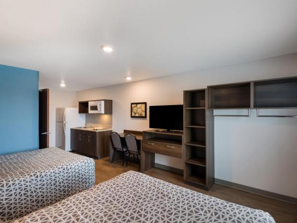 WoodSpring Suites Austin Central : photo 2 de la chambre chambre avec 2 lits queen-size - non-fumeurs