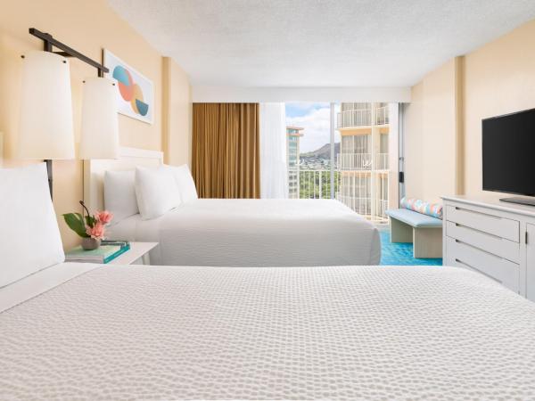 The Twin Fin Hotel : photo 3 de la chambre chambre double - vue sur la ville