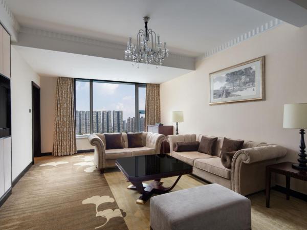 Holiday Inn Chengdu Century City West, an IHG Hotel : photo 2 de la chambre one-bedroom king suite with dining