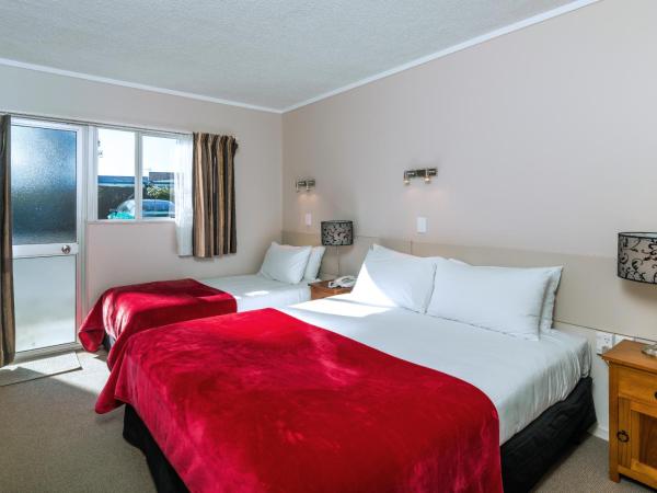 Twin Peaks Lakeside Inn : photo 4 de la chambre suite familiale 1 chambre