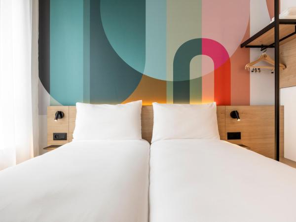 B&B HOTEL Mechelen : photo 4 de la chambre chambre lits jumeaux