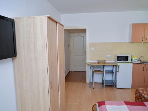 SovaApartman : photo 9 de la chambre chambre triple Économique