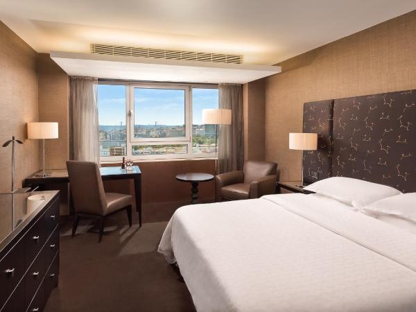 Sheraton Lisboa Hotel & Spa : photo 1 de la chambre chambre lit queen-size premium deluxe - vue sur ville - Étage supérieur