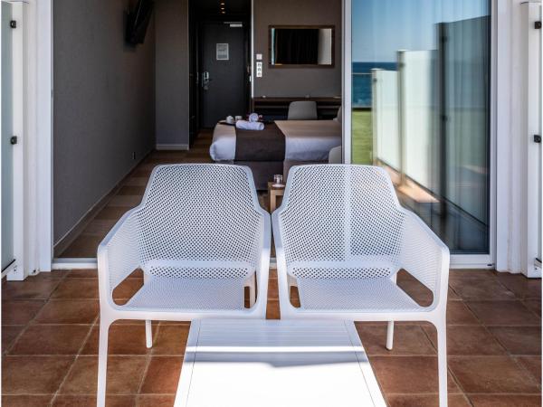 Hôtel Cala di Sole : photo 3 de la chambre chambre standard avec lits simples - vue sur mer