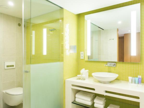 EPIC SANA Algarve Hotel : photo 6 de la chambre chambre double ou lits jumeaux de luxe – vue sur océan