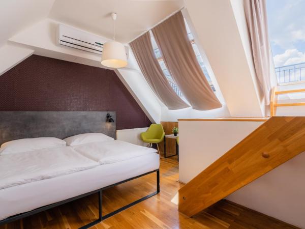 EA ApartHotel Melantrich : photo 1 de la chambre maisonnette supérieure - 2 personnes