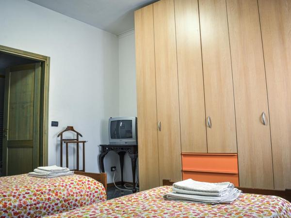 Bed And Breakfast Arcobaleno : photo 8 de la chambre chambre lits jumeaux