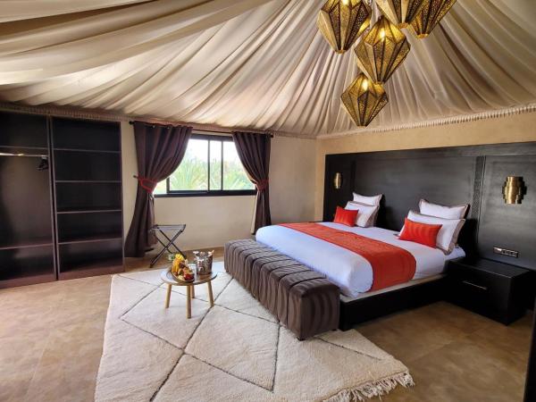 Eden Lodges & SPA : photo 7 de la chambre suite avec jacuzzi