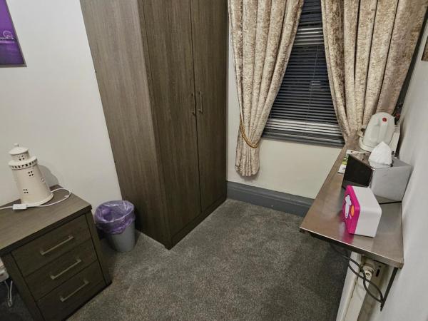 Kings Boutique Hotel : photo 3 de la chambre chambre double avec salle de bains privative