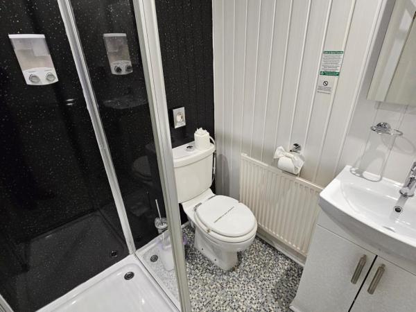 Kings Boutique Hotel : photo 6 de la chambre double plus twin room