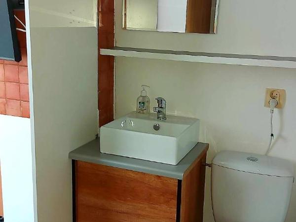 METRO Pokoje & Apartamenty : photo 3 de la chambre petite chambre double