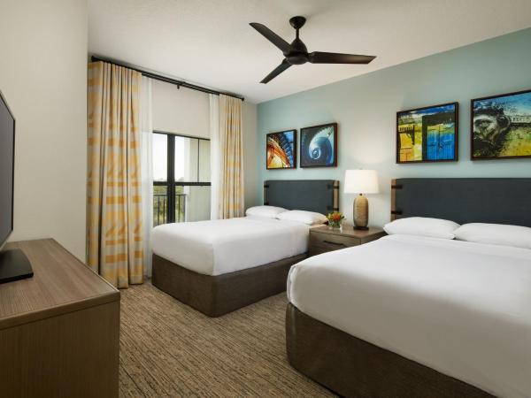 Sheraton Vistana Villages Resort Villas, I-Drive Orlando : photo 4 de la chambre villa 3 chambres avec balcon et baignoire spa