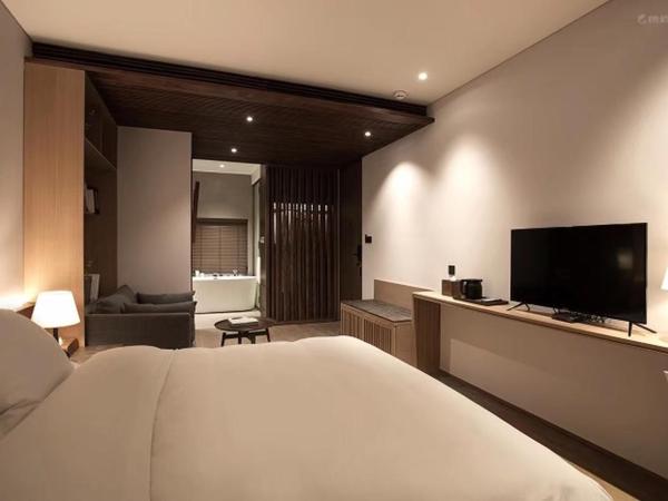 Formeet Boutique Homestay : photo 3 de la chambre chambre double deluxe avec baignoire