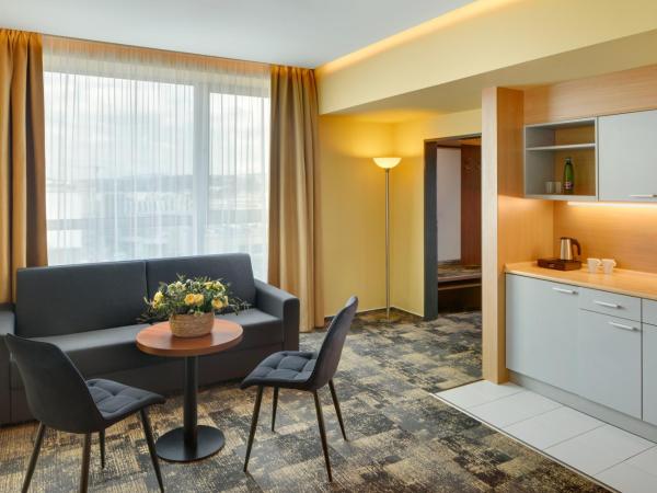 Avanti Hotel : photo 2 de la chambre appartement supérieur avec accès au centre relax public