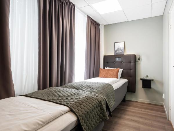 Hotel Point : photo 5 de la chambre chambre lits jumeaux standard (lits séparés)