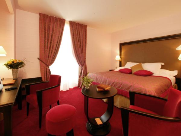 Clos La Boëtie & Spa : photo 2 de la chambre chambre double charme grand lit
