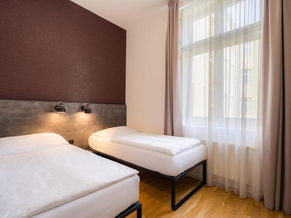 EA ApartHotel Melantrich : photo 5 de la chambre appartement supérieur - 10 personnes