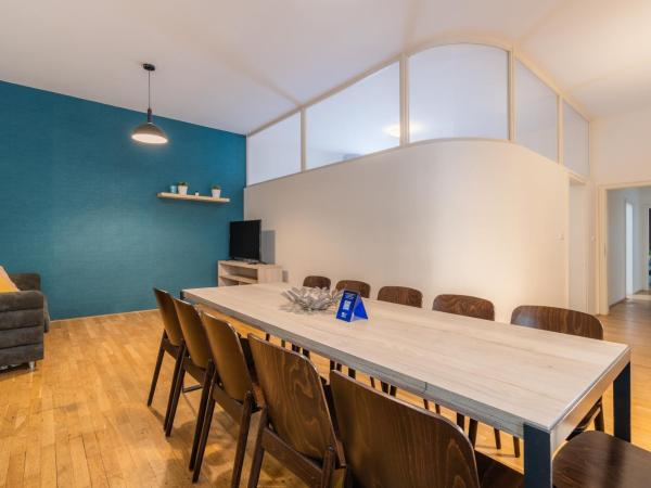 EA ApartHotel Melantrich : photo 7 de la chambre appartement supérieur - 10 personnes