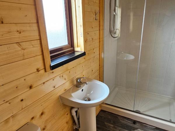 Standing Stones Lodge : photo 3 de la chambre cottage