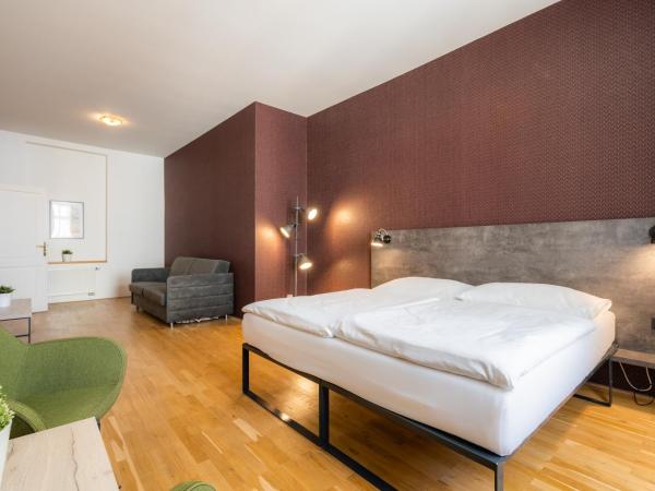 EA ApartHotel Melantrich : photo 3 de la chambre appartement supérieur - 8 personnes