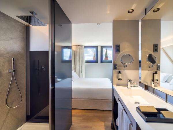 Occidental Diagonal 414 : photo 3 de la chambre chambre double supérieure