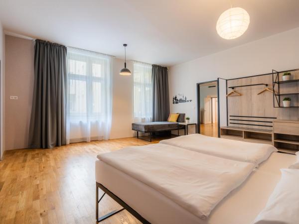 EA ApartHotel Melantrich : photo 6 de la chambre appartement supérieur - 6 personnes