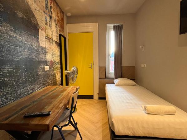 Heart of Amsterdam Hostel : photo 5 de la chambre chambre simple standard