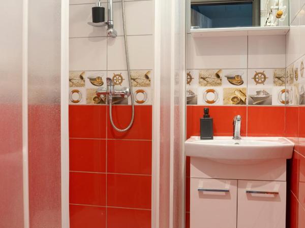 Penzion Smile : photo 7 de la chambre chambre triple avec salle de bains privative