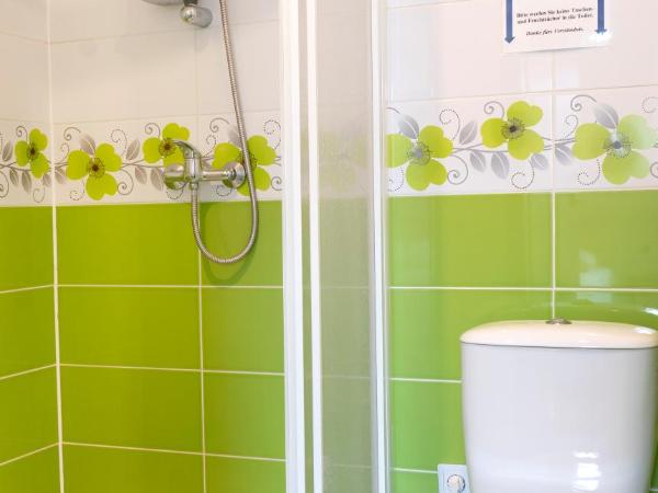 Penzion Smile : photo 9 de la chambre chambre triple avec salle de bains privative